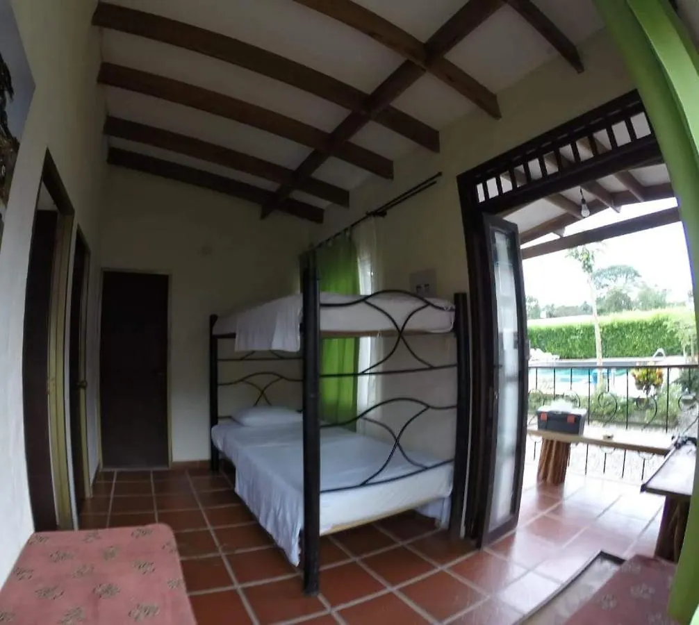 Hotel Cabanas El Saman Villavicencio